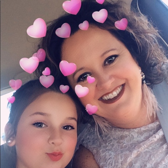 Meet your Posher, Natalie - Picture 1 of 1